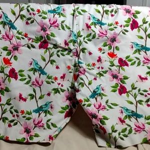 Ladies Plus Size Shorts size XL/XG ( 16-18 )